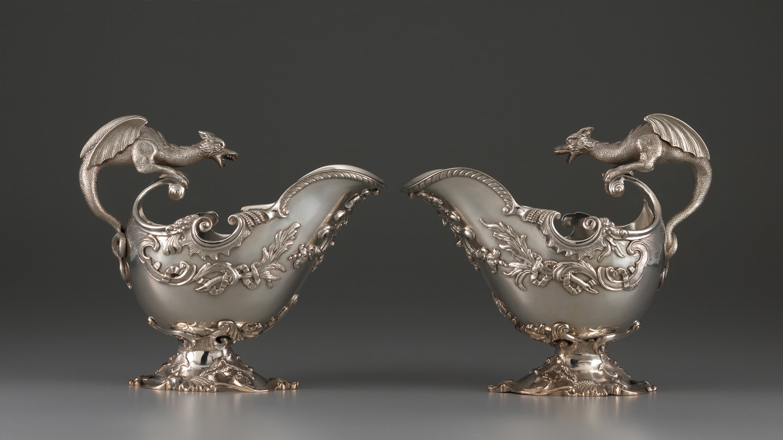  THE LANGUAGE OF ORNAMENT