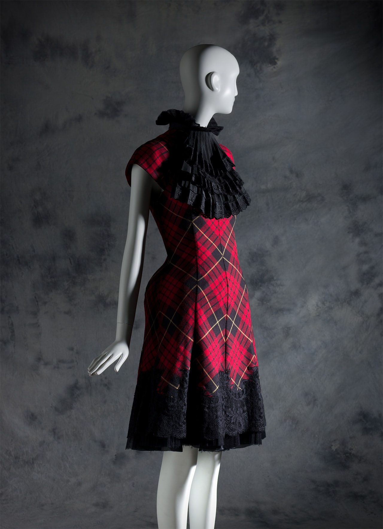 Alexander mcqueen film 2018 cheap